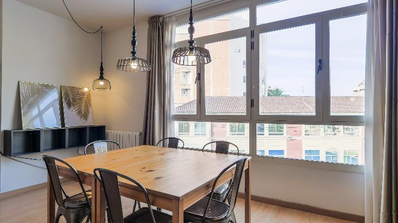 บาร์เซโลนา ซานต์ สเตชั่น อพาร์ตเมนต์ Apartment ภายนอก รูปภาพ